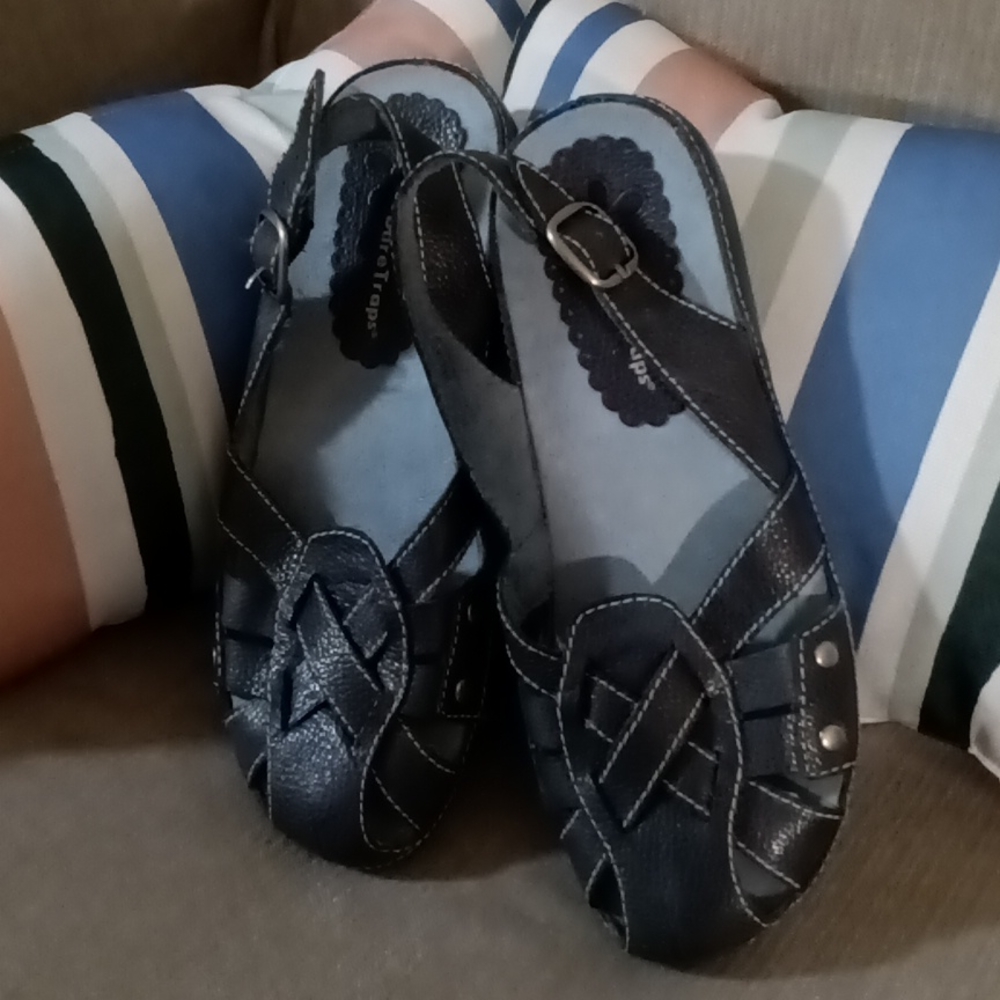 Slingback sandals